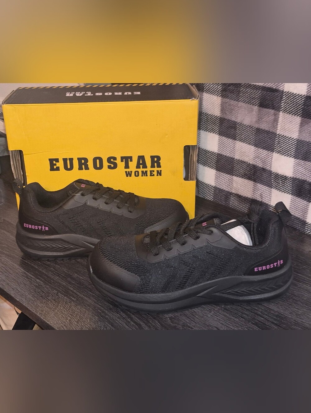 Black Women's Athletic Sneakers